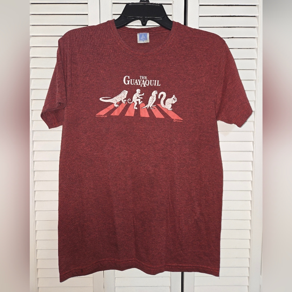 Guayaquil Size S Equador Graphic T-Shirt